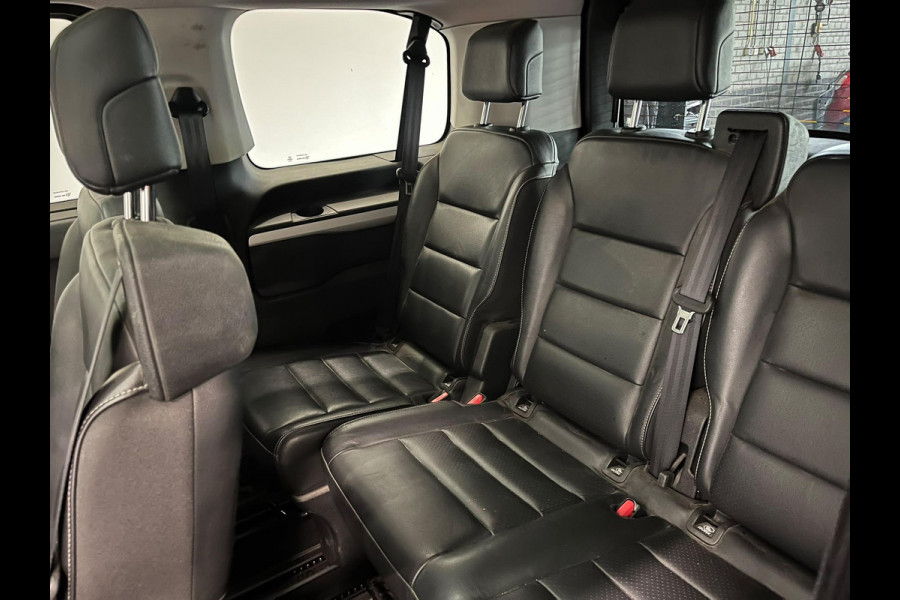 Toyota PROACE Electric Verso L2 Extra Range Luxury 75 kWh 8p Personen bus Panorama dak Lederen bekleding Voorstoelen Climate Control Apple Carplay Android Auto Parkeer sensoren Cruise Control Bumpers in kleur