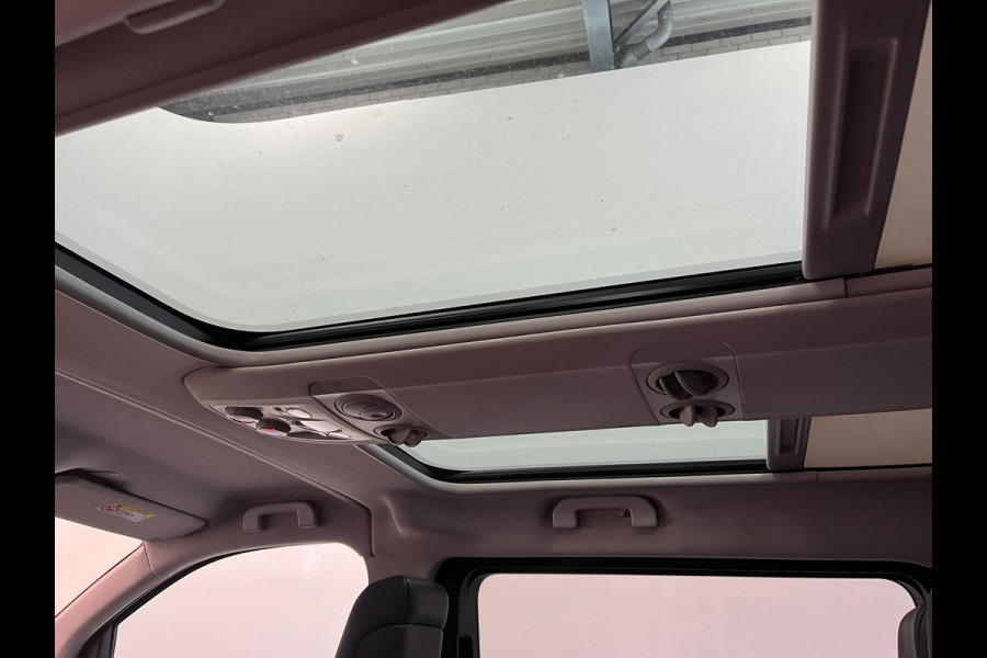 Toyota PROACE Electric Verso L2 Extra Range Luxury 75 kWh 8p Personen bus Panorama dak Lederen bekleding Voorstoelen Climate Control Apple Carplay Android Auto Parkeer sensoren Cruise Control Bumpers in kleur