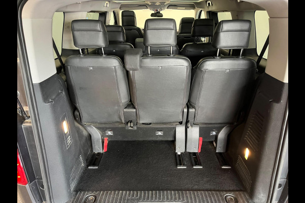 Toyota PROACE Electric Verso L2 Extra Range Luxury 75 kWh 8p Personen bus Panorama dak Lederen bekleding Voorstoelen Climate Control Apple Carplay Android Auto Parkeer sensoren Cruise Control Bumpers in kleur