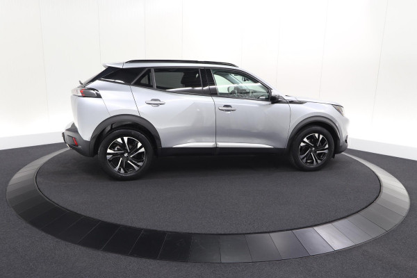 Peugeot 2008 PureTech 130 PK Allure Pack | Trekhaak | Camera | Adaptieve Cruise control | Keyless Entry | Apple Carplay