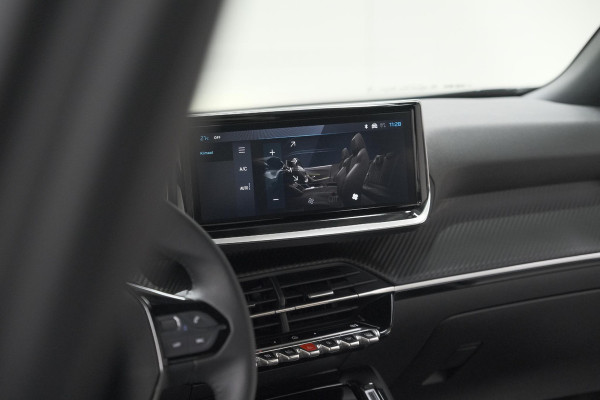 Peugeot 2008 PureTech 100 Allure | Allseason Banden | 360 Camera | Adaptieve Cruise Control | Dodehoekdetetie | Navigatie