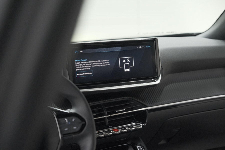 Peugeot 2008 PureTech 100 Allure | Allseason Banden | 360 Camera | Adaptieve Cruise Control | Dodehoekdetetie | Navigatie