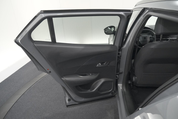 Peugeot 2008 PureTech 100 Allure | Allseason Banden | 360 Camera | Adaptieve Cruise Control | Dodehoekdetetie | Navigatie