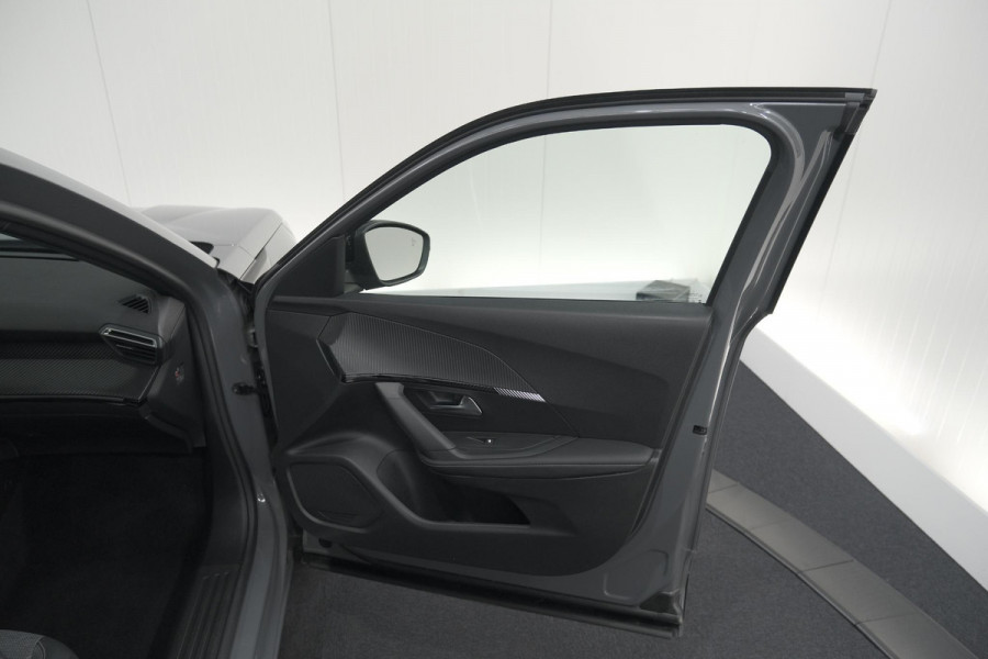 Peugeot 2008 PureTech 100 Allure | Allseason Banden | 360 Camera | Adaptieve Cruise Control | Dodehoekdetetie | Navigatie