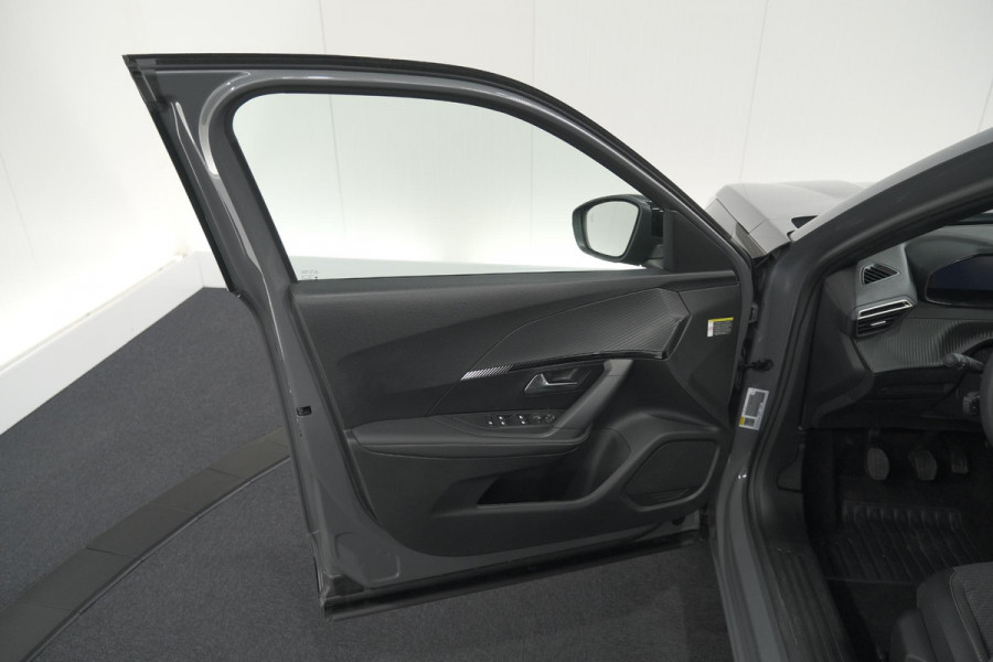 Peugeot 2008 PureTech 100 Allure | Allseason Banden | 360 Camera | Adaptieve Cruise Control | Dodehoekdetetie | Navigatie