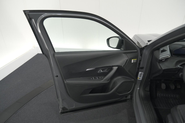 Peugeot 2008 PureTech 100 Allure | Allseason Banden | 360 Camera | Adaptieve Cruise Control | Dodehoekdetetie | Navigatie