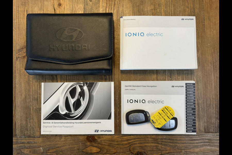Hyundai IONIQ Comfort EV 38 kWh +300km rijbereik Camera Navi Stoelverwarming Carplay Cruise