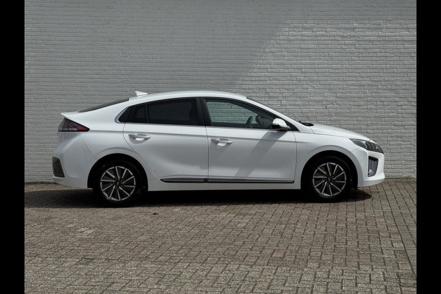 Hyundai IONIQ Comfort EV 38 kWh +300km rijbereik Camera Navi Stoelverwarming Carplay Cruise