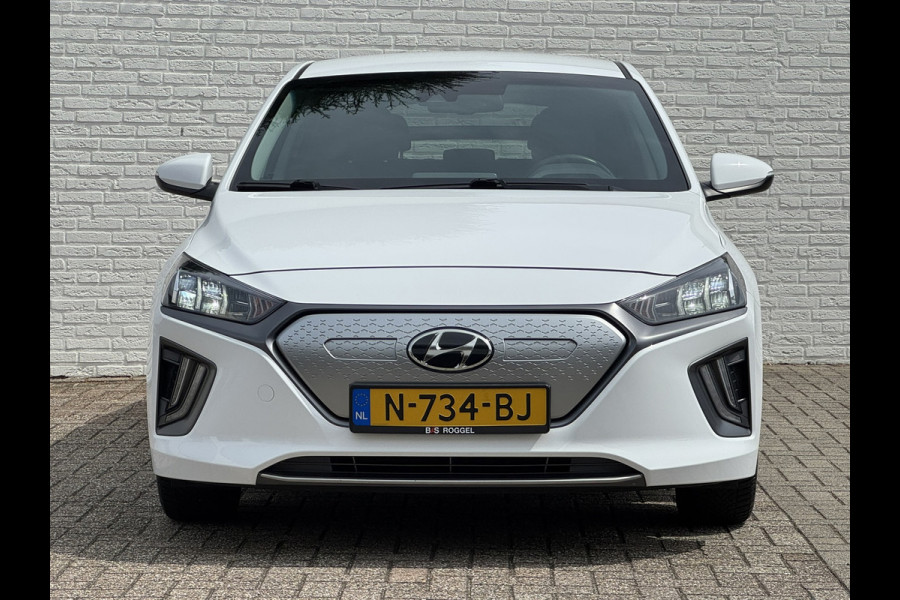 Hyundai IONIQ Comfort EV 38 kWh +300km rijbereik Camera Navi Stoelverwarming Carplay Cruise