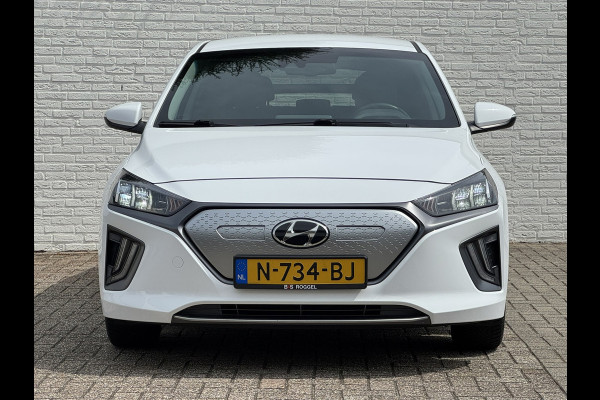 Hyundai IONIQ Comfort EV 38 kWh +300km rijbereik Camera Navi Stoelverwarming Carplay Cruise