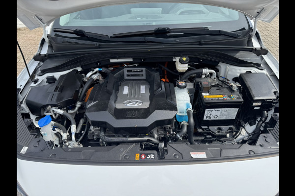 Hyundai IONIQ Comfort EV 38 kWh +300km rijbereik Camera Navi Stoelverwarming Carplay Cruise