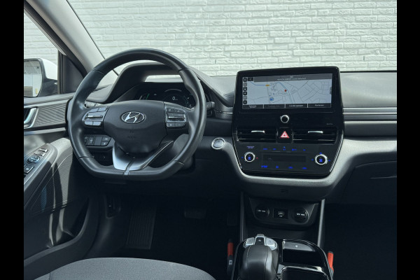 Hyundai IONIQ Comfort EV 38 kWh +300km rijbereik Camera Navi Stoelverwarming Carplay Cruise