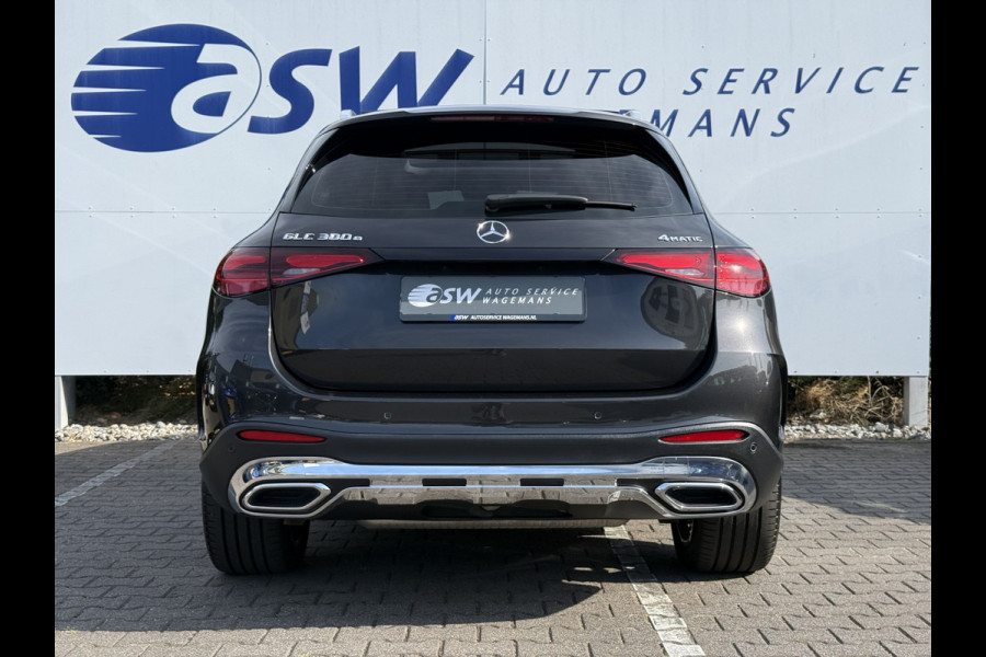 Mercedes-Benz GLC 300e 4MATIC AMG Line | Pano | Trekhaak | Distronic | Camera | 20 inch