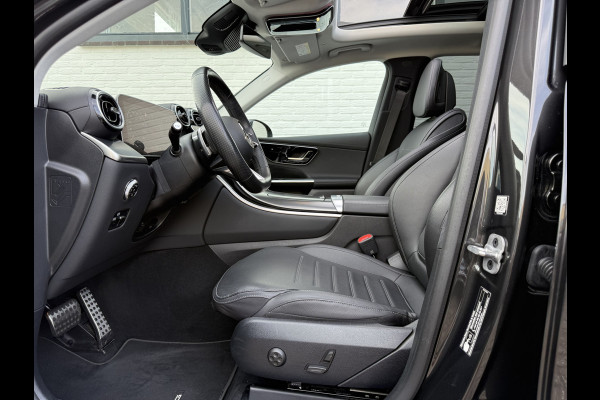 Mercedes-Benz GLC 300e 4MATIC AMG Line | Pano | Trekhaak | Distronic | Camera | 20 inch