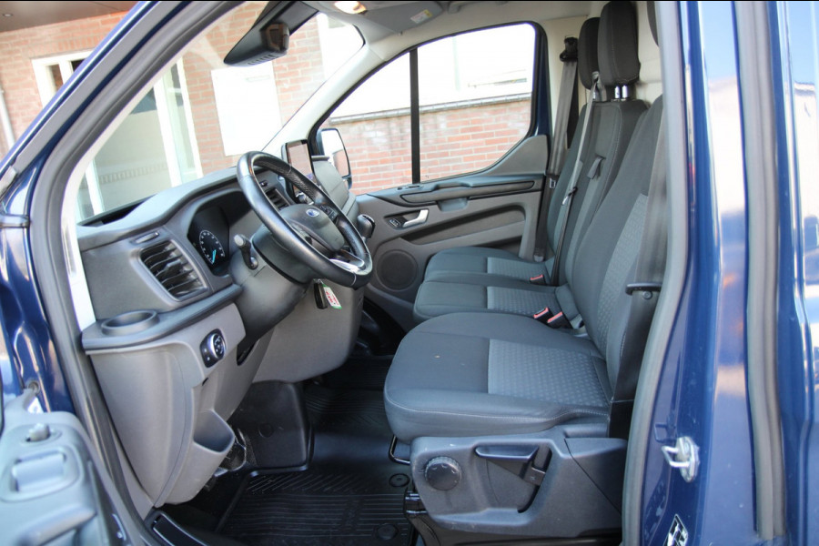 Ford Transit Custom 320 2.0 TDCI 130PK L2H1 Trend / Trekhaak / Imperiaal / Navi / 3 zits