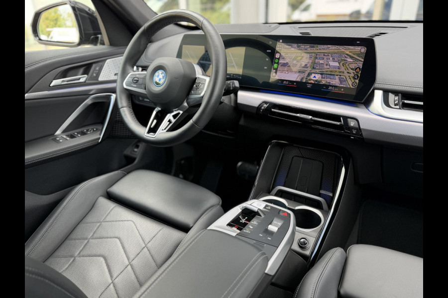 BMW X1 xDrive25e M-Sport |Pano|H/K|Leer|Innovation|360Cam|HUD|19"