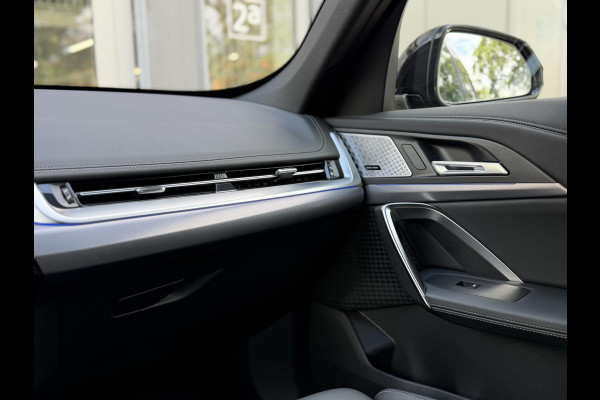 BMW X1 xDrive25e M-Sport |Pano|H/K|Leer|Innovation|360Cam|HUD|19"