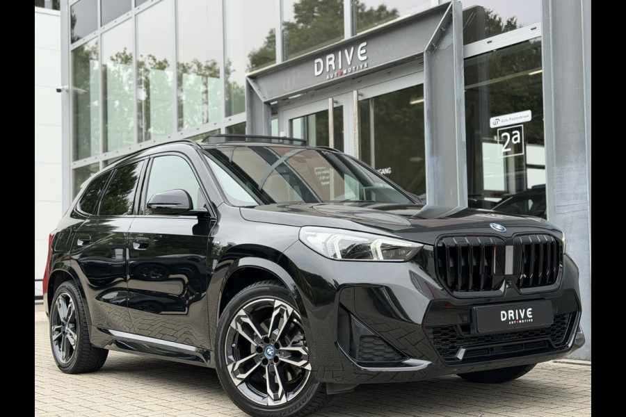 BMW X1 xDrive25e M-Sport |Pano|H/K|Leer|Innovation|360Cam|HUD|19"