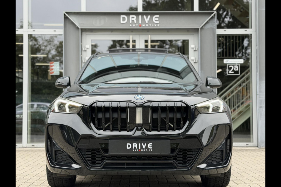 BMW X1 xDrive25e M-Sport |Pano|H/K|Leer|Innovation|360Cam|HUD|19"