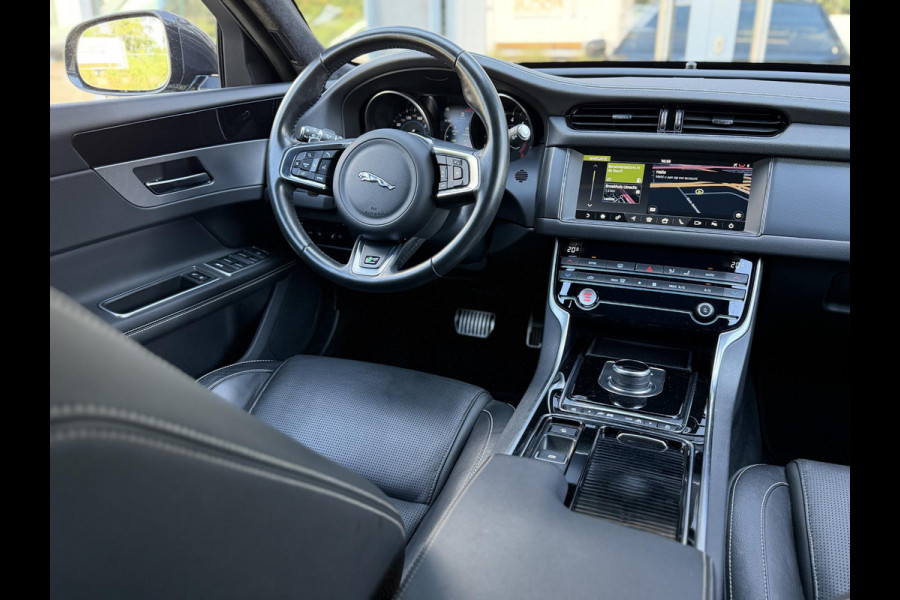Jaguar XF Sportbrake 2.0t 250PK Chequered Flag |Pano|Leder