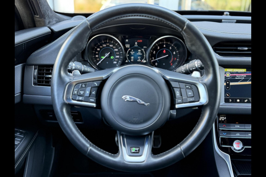 Jaguar XF Sportbrake 2.0t 250PK Chequered Flag |Pano|Leder