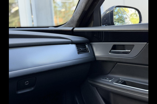 Jaguar XF Sportbrake 2.0t 250PK Chequered Flag |Pano|Leder