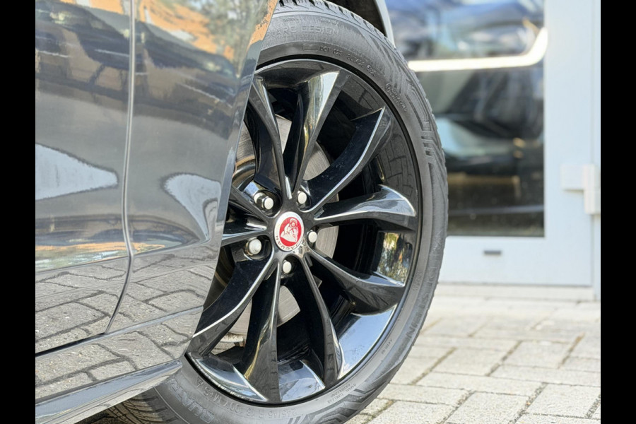 Jaguar XF Sportbrake 2.0t 250PK Chequered Flag |Pano|Leder