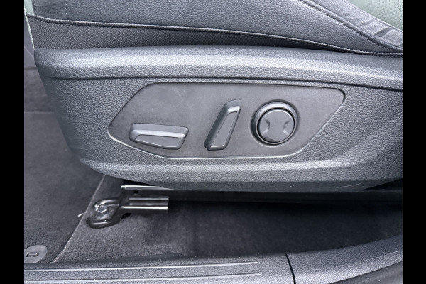 Kia Sportage 1.6 T-GDi Hybrid Dark Edition - Navigatie - Stoel-/stuurverwarming - Cruise Control - Climate Control - Fabrieksgarantie tot 08-2031