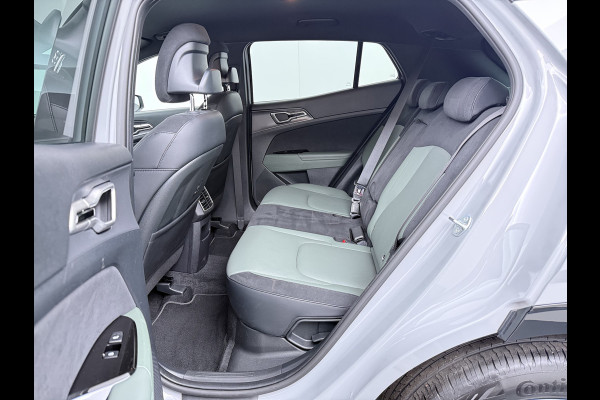 Kia Sportage 1.6 T-GDi Hybrid Dark Edition - Navigatie - Stoel-/stuurverwarming - Cruise Control - Climate Control - Fabrieksgarantie tot 08-2031
