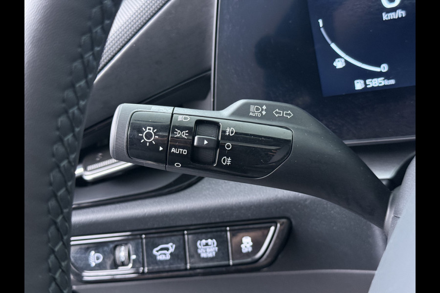 Kia Niro 1.6 GDi Hybrid DynamicPlusLine - Stoel / Stuurwielverwarming - Elektrische achterklep - Navigatie - ACC - Led verlichting - Fabrieksgarantie tot 07-2032