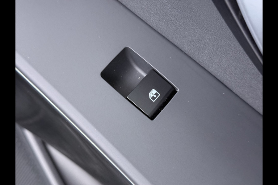 Kia Niro 1.6 GDi Hybrid DynamicPlusLine - Stoel / Stuurwielverwarming - Elektrische achterklep - Navigatie - ACC - Led verlichting - Fabrieksgarantie tot 07-2032