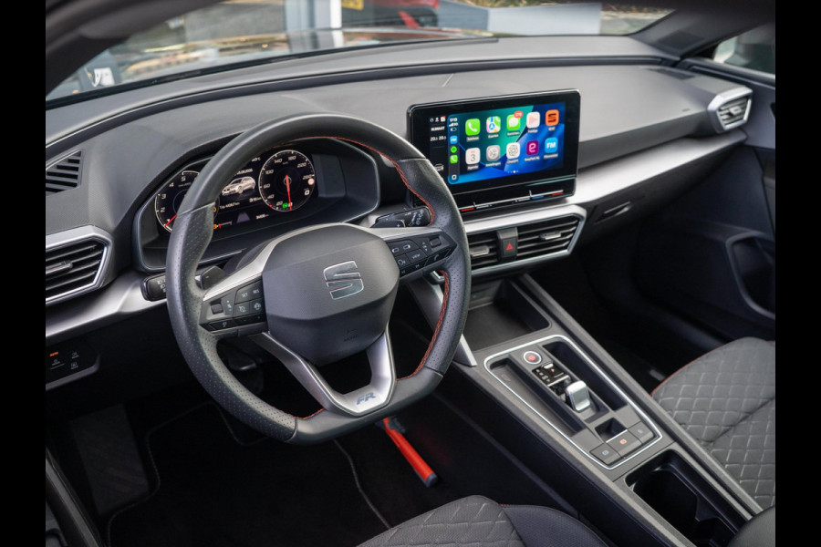 Seat Leon Sportstourer 1.0 eTSI FR Business Intense | Adaptieve cruise | Camera | Carplay