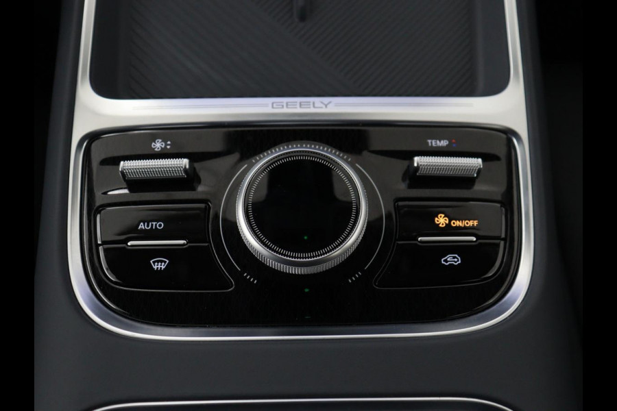 GEELY Starray EM-i 1.5 Pro | Leder | Adaptive cruise | Carplay | Full LED | Dodehoek detectie | 360 camera | DAB |