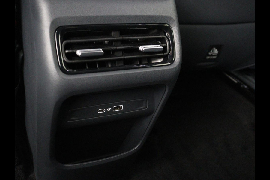 GEELY Starray EM-i 1.5 Pro | Leder | Adaptive cruise | Carplay | Full LED | Dodehoek detectie | 360 camera | DAB |