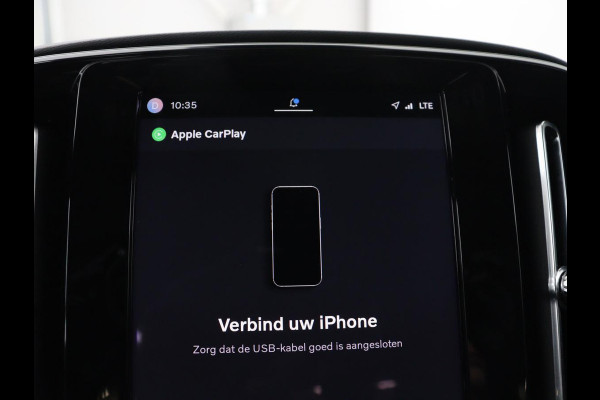 Volvo XC40 Recharge P8 AWD R-Design | SOH 97.1% | Trekhaak | Panoramadak | Leder/alcantara | Stuur/stoel verwarming | Park assit | Carplay |
