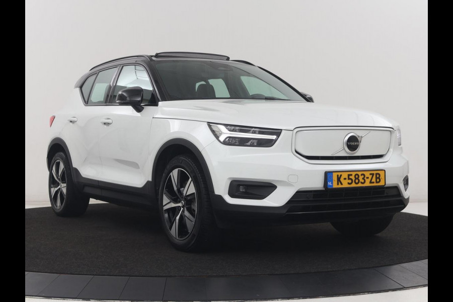 Volvo XC40 Recharge P8 AWD R-Design | SOH 97.1% | Trekhaak | Panoramadak | Leder/alcantara | Stuur/stoel verwarming | Park assit | Carplay |