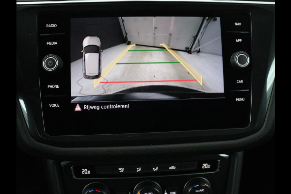 Volkswagen Tiguan Allspace 1.5 TSI Comfortline Business R-Line 7p. | Adaptive cruise | Virtual Dashboard | Carplay | Sfeerverlichting | Full LED | Climate control | Camera | Park assist | Navigatie |