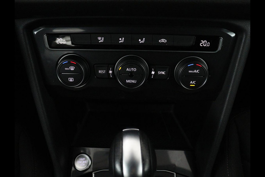 Volkswagen Tiguan Allspace 1.5 TSI Comfortline Business R-Line 7p. | Adaptive cruise | Virtual Dashboard | Carplay | Sfeerverlichting | Full LED | Climate control | Camera | Park assist | Navigatie |
