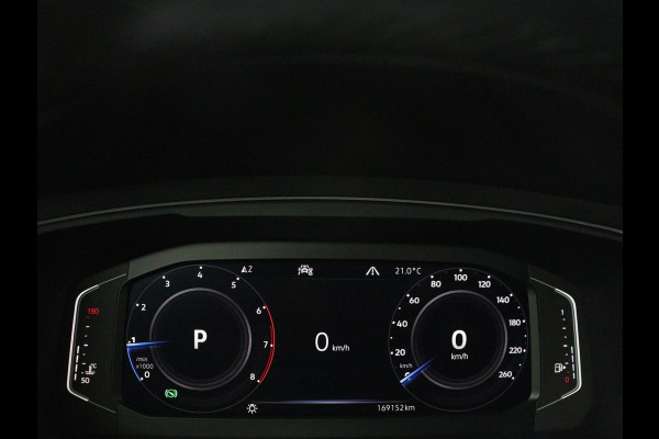 Volkswagen Tiguan Allspace 1.5 TSI Comfortline Business R-Line 7p. | Adaptive cruise | Virtual Dashboard | Carplay | Sfeerverlichting | Full LED | Climate control | Camera | Park assist | Navigatie |