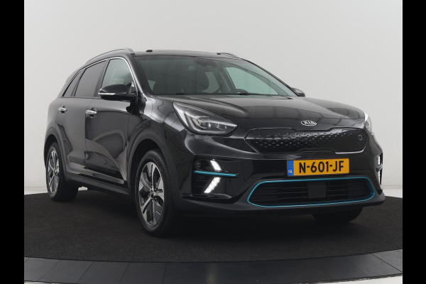 Kia e-Niro DynamicPlusLine 64 kWh | SOH 95.2% | Panoramadak | Half Leder | Adaptive cruise | Stuur/stoel verwarming | Camera | Park assist | Carplay | Climate control | Virtual dashboard | Full LED |