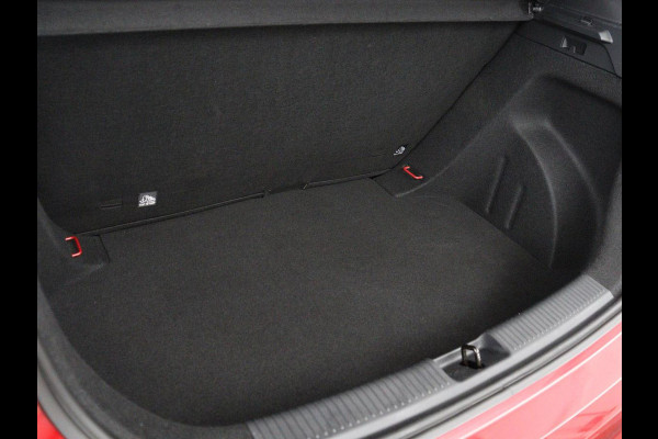 MG MG3 1.5 Hybrid+ Luxury | Half Leder | Stuur/stoel verwarming | 360 camera | Carplay | Climate control | Full LED | Adaptive cruise | navigatie