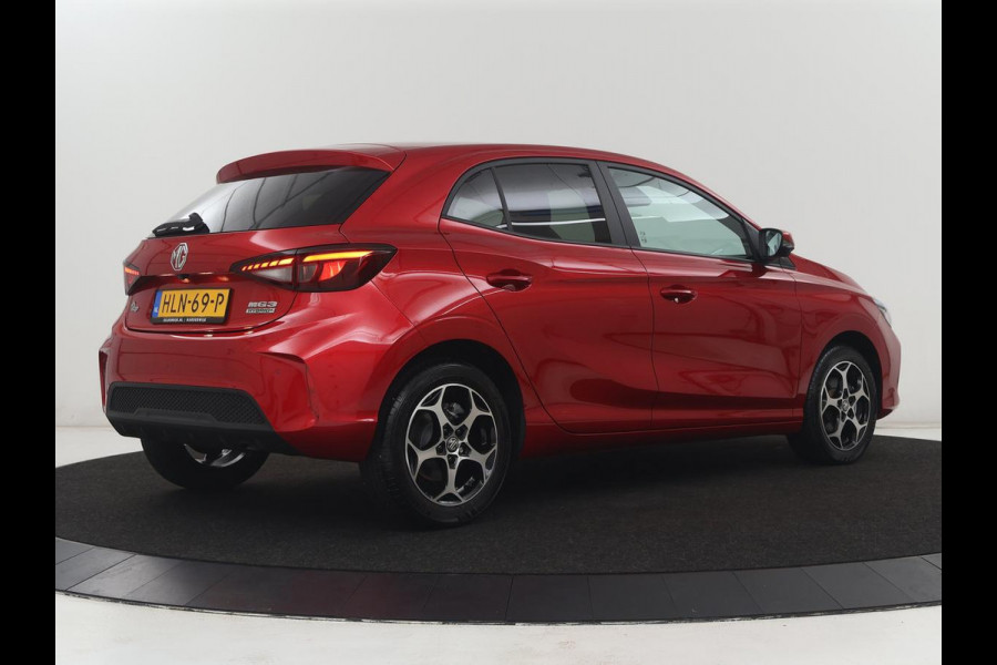 MG MG3 1.5 Hybrid+ Luxury | Half Leder | Stuur/stoel verwarming | 360 camera | Carplay | Climate control | Full LED | Adaptive cruise | navigatie