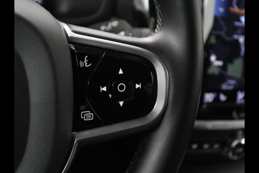 Volvo V60 2.0 B3 R-Design | Panoramadak | Trekhaak | Leder | Memory | Stuur/stoel verwarming | Harman/Kardon | Camera | Adaptive cruise | Carplay |