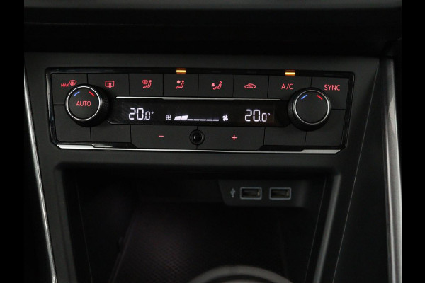 Volkswagen Polo 1.0 TSI Highline | Adaptive cruise | Carplay | Climate control | DAB | Navigatie |
