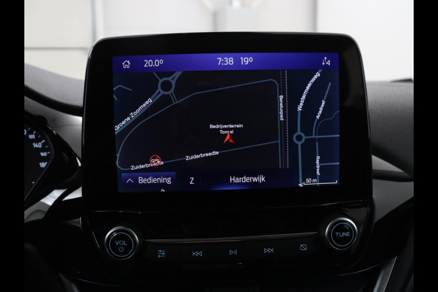 Ford Fiesta 1.0 EcoBoost Hybrid Titanium | Cruise control | Park assist | Climate control | Navigatie | Carplay | Lederen stuurwiel | Lane assist |