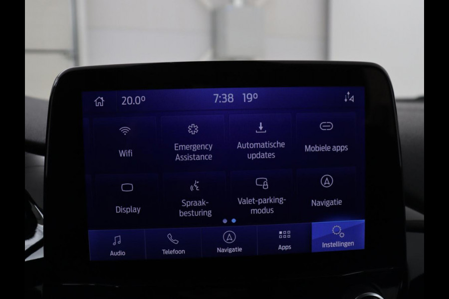 Ford Fiesta 1.0 EcoBoost Hybrid Titanium | Cruise control | Park assist | Climate control | Navigatie | Carplay | Lederen stuurwiel | Lane assist |