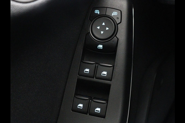 Ford Fiesta 1.0 EcoBoost Hybrid Titanium | Cruise control | Park assist | Climate control | Navigatie | Carplay | Lederen stuurwiel | Lane assist |