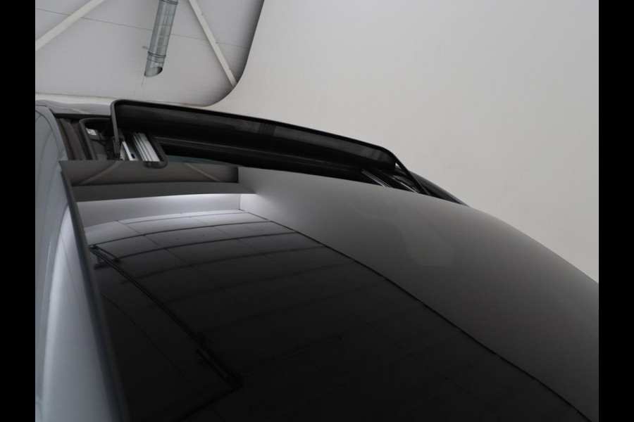Kia ProCeed 1.5 T-GDI GT-Line | Panoramadak | Leder/alcantara | Stoel/stuur verwarming | Carplay | Cruise control | Climate control | Camera | Park assist |
