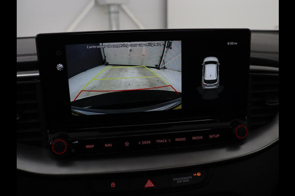 Kia ProCeed 1.5 T-GDI GT-Line | Panoramadak | Leder/alcantara | Stoel/stuur verwarming | Carplay | Cruise control | Climate control | Camera | Park assist |
