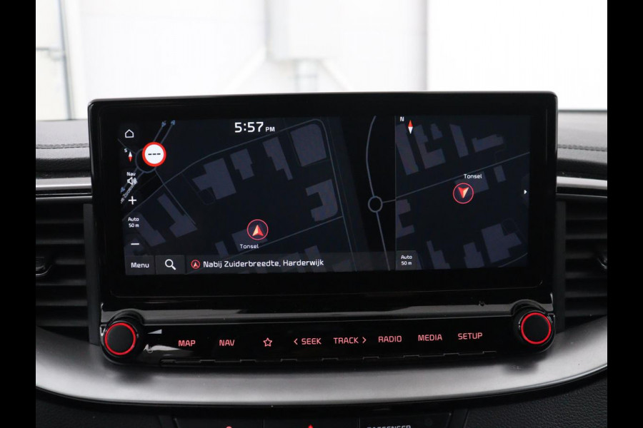 Kia ProCeed 1.5 T-GDI GT-Line | Panoramadak | Leder/alcantara | Stoel/stuur verwarming | Carplay | Cruise control | Climate control | Camera | Park assist |